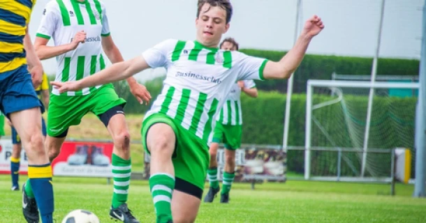 Football club MMO Hoogmade scores with DCM START and DCM GRASS-CARE Thumb
